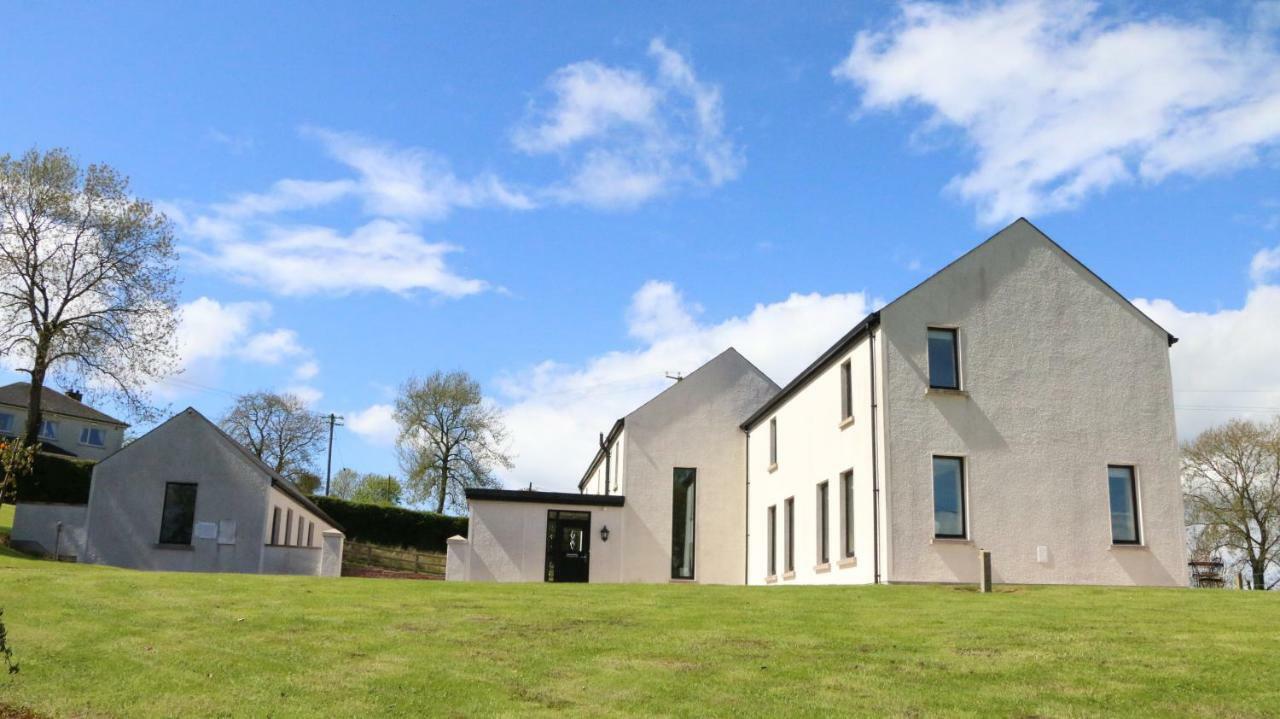 Emy Lakehouse - Near Castle Leslie, Glaslough Monaghan Exterior foto